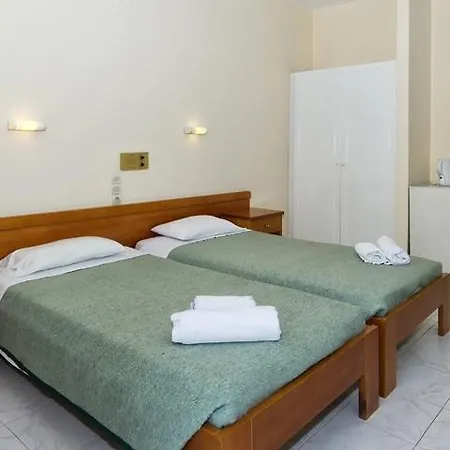 Отель Karras Livin