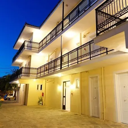 Отель Karras Livin 2*