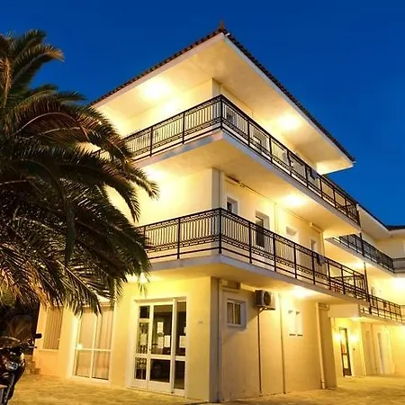 Hotel Karras Livin