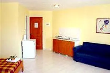 Karras Livin Hotel Laganas