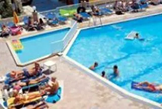 Karras Livin Hotel Laganas